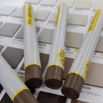 ชอล์กเก็บขอบลามิเนต SKC HC704 - SKC FILL STICK ชอล์ค สีโอ๊ค