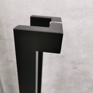 มือจับประตู SKC1023-150 B สีดำ