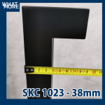 มือจับประตู SKC1023-150 B สีดำ